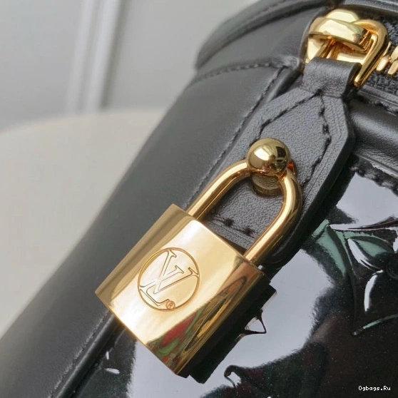 VUITTON LOUIS CANNES 0205